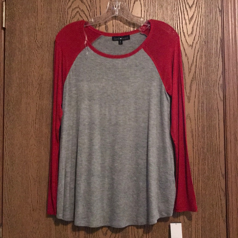 Red baseball tee!